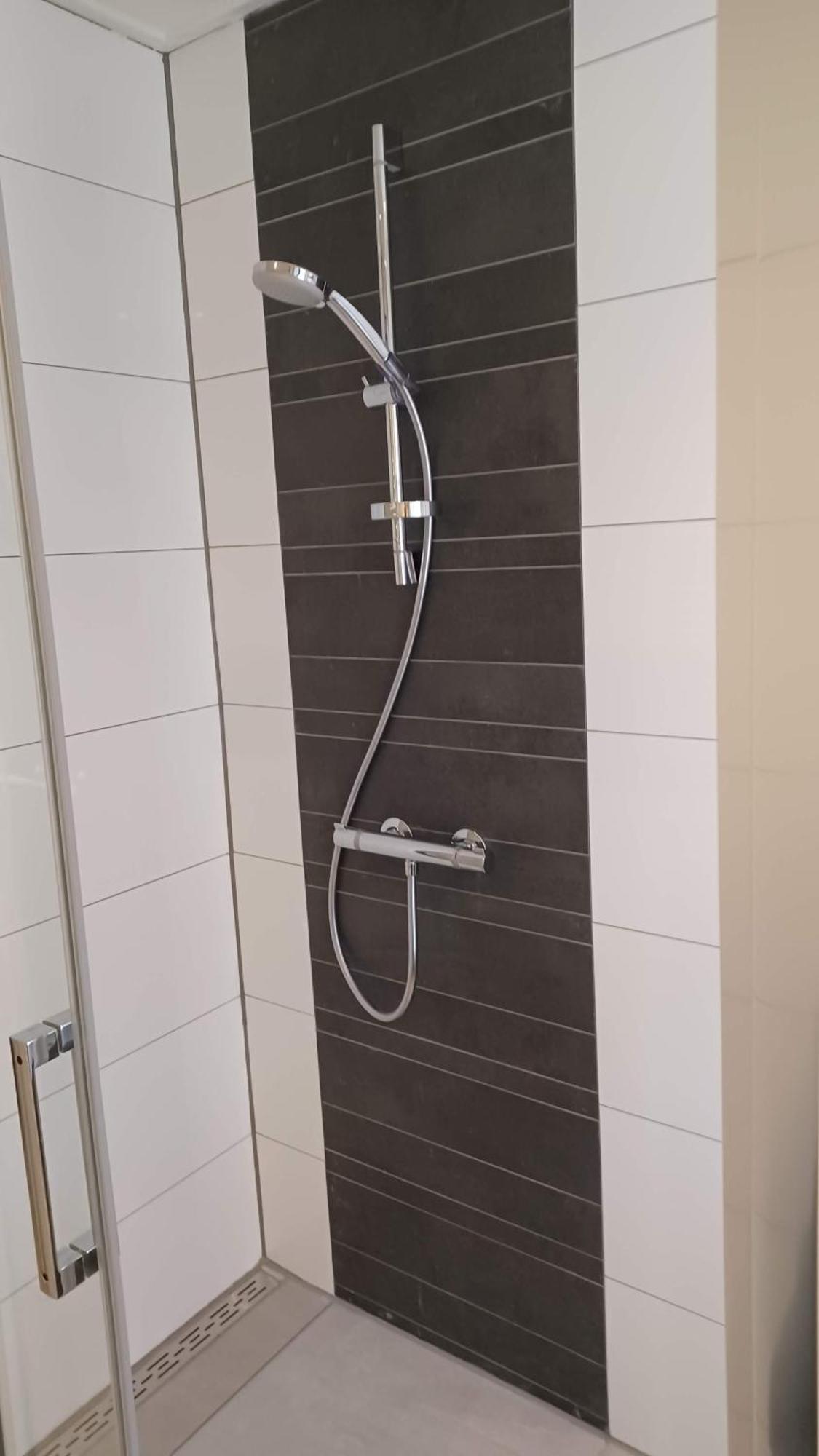 Karakteristiek Huis In Centrum Winsum Met Nieuwe Badkamer Exteriér fotografie